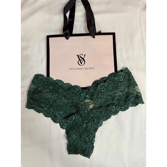 NWT Victoria’s Secret Vintage Full Lace Cheeky Panty – Green – Size XS – 2015 - Picture 1 of 4